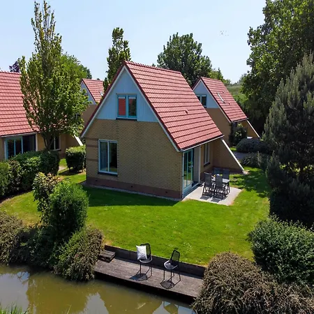 Glamping Tent With Kitchen And Bathroom, On A On The Ijsselmeer אוהל מפואר אנדייק