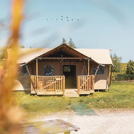 אוהל מפואר Glamping Tent With Kitchen And Bathroom, On A On The Ijsselmeer אנדייק